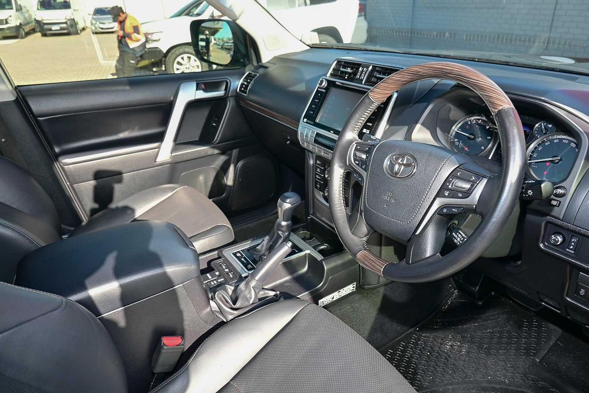 2020 Toyota Landcruiser Prado Kakadu GDJ150R