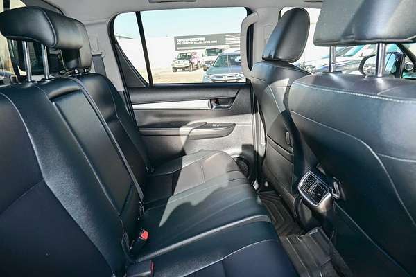 2017 Toyota Hilux SR5 GUN126R 4X4