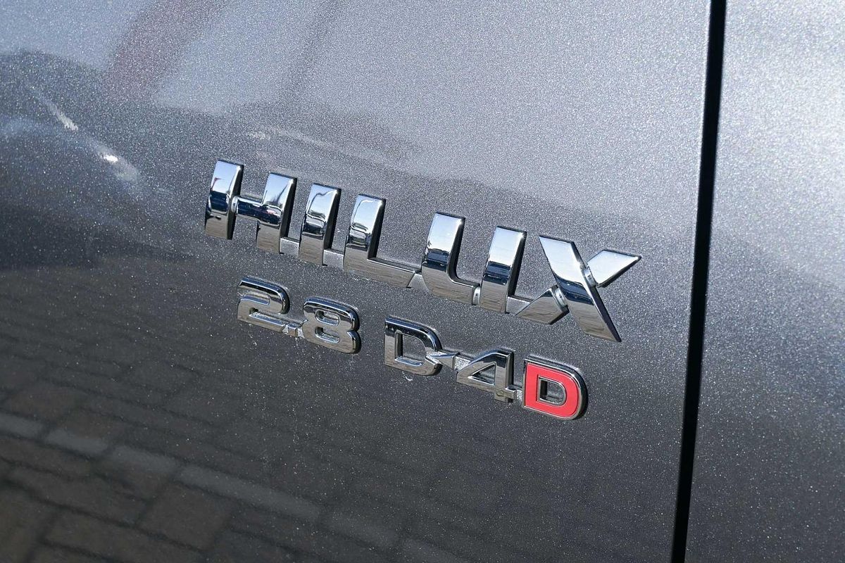2017 Toyota Hilux SR5 GUN126R 4X4
