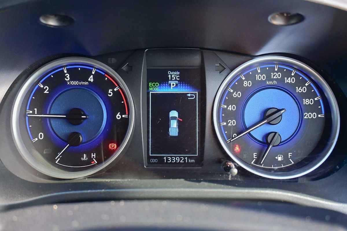 2017 Toyota Hilux SR5 GUN126R 4X4