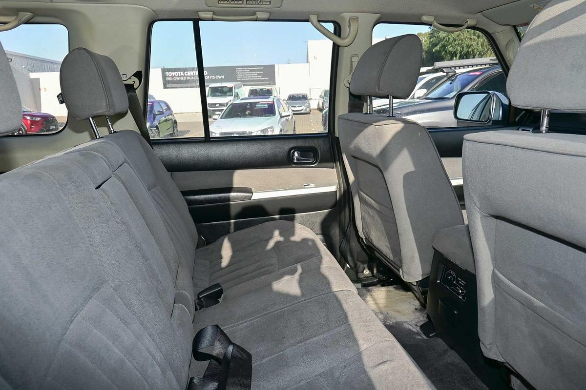2011 Nissan Patrol ST GU 7