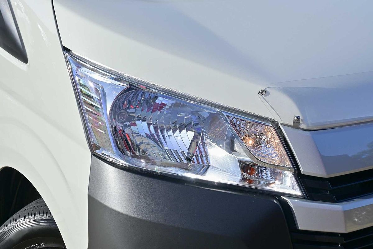 2020 Toyota Hiace GDH300R LWB