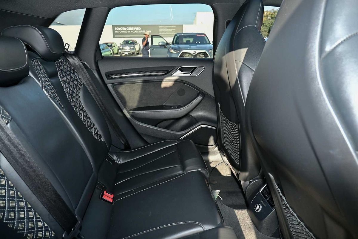 2018 Audi RS3 8V