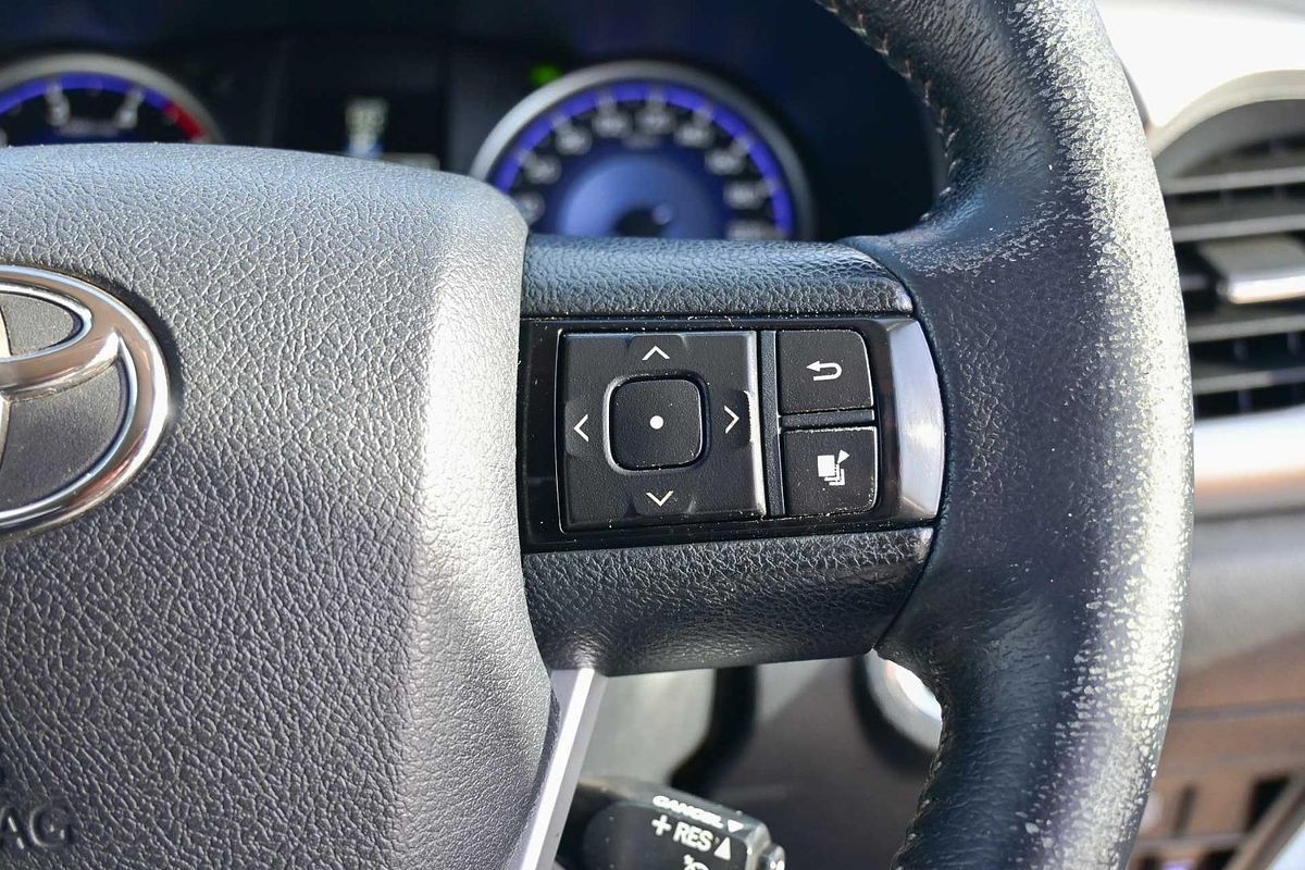 2017 Toyota Hilux SR5 GUN126R 4X4
