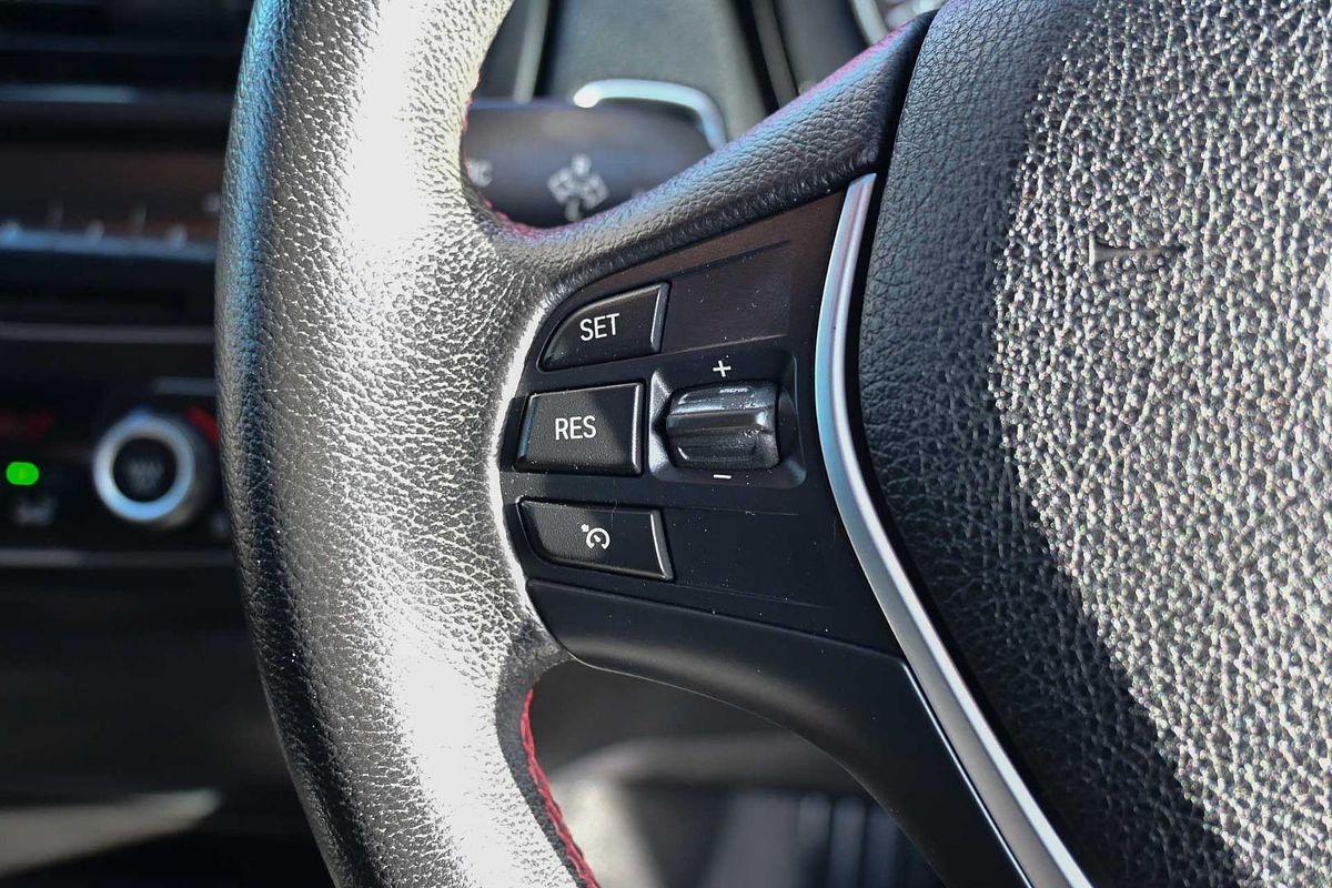 2012 BMW 1 Series 118i F20