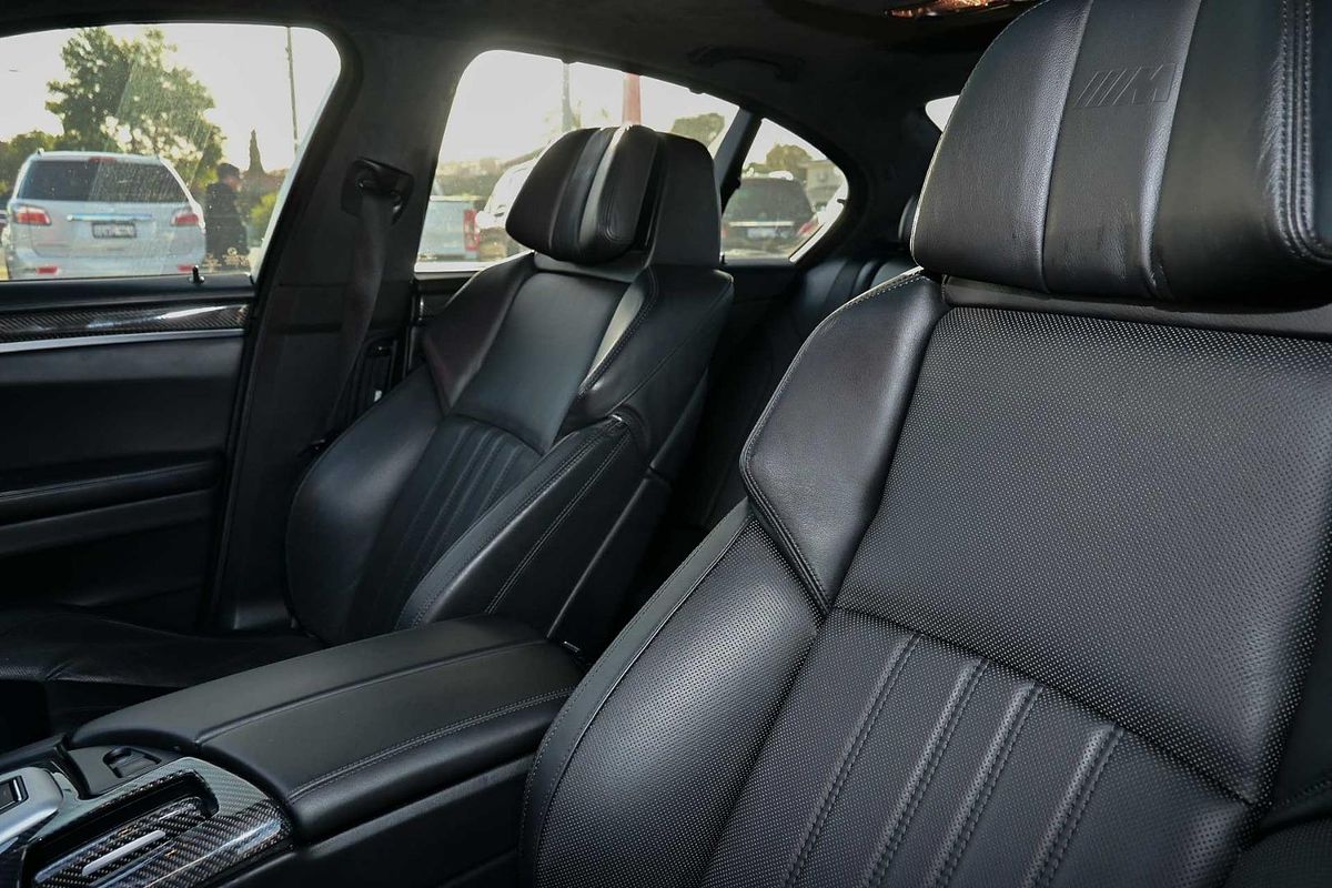 2015 BMW M5 White Shadow F10 LCI