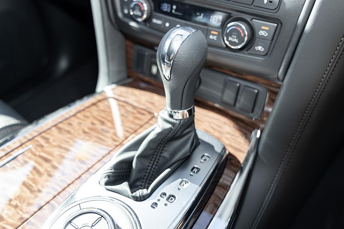 2024 Nissan Patrol Ti Y62