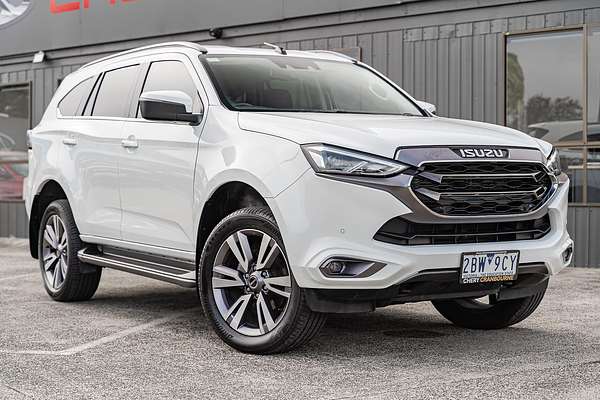 2023 Isuzu MU-X LS-T