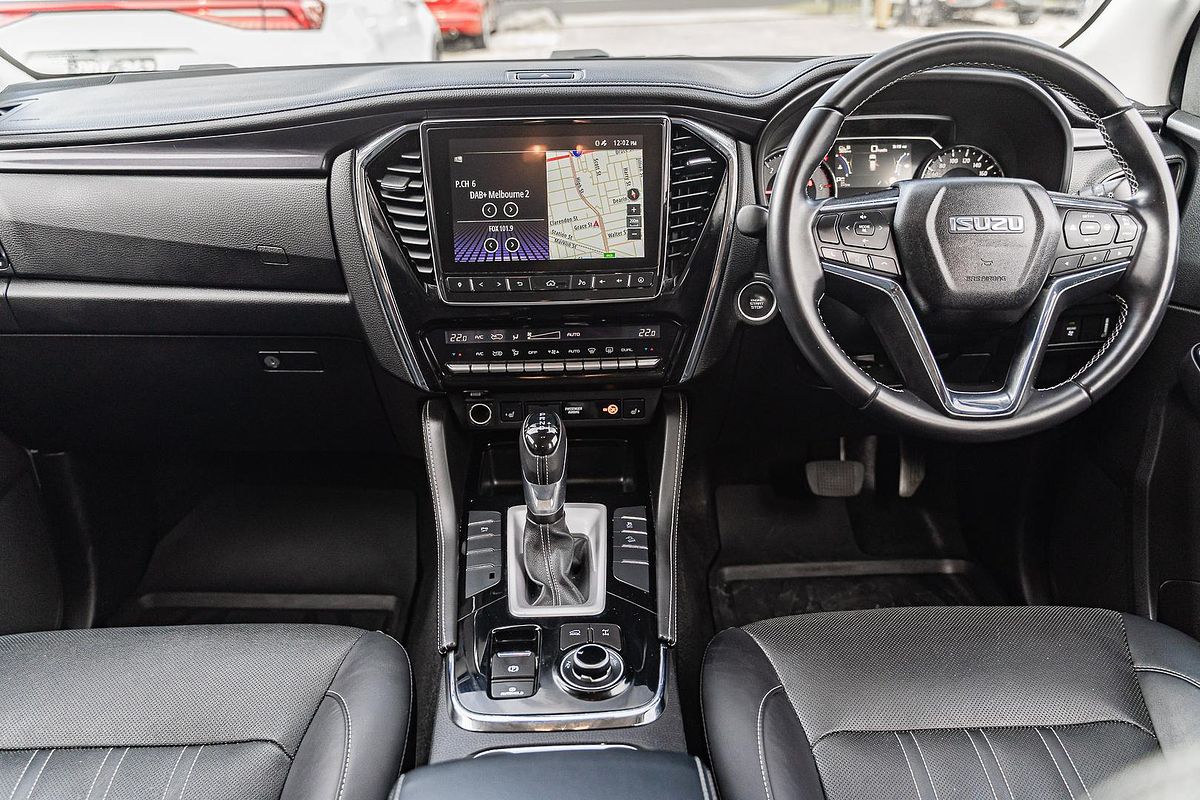 2023 Isuzu MU-X LS-T