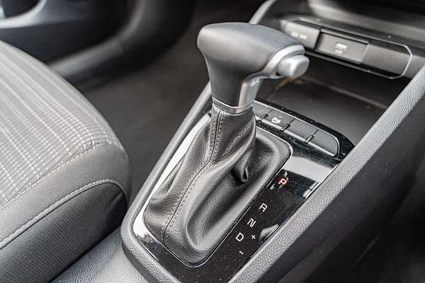 2024 Kia Stonic Sport YB