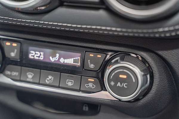 2021 Nissan JUKE ST-L F16