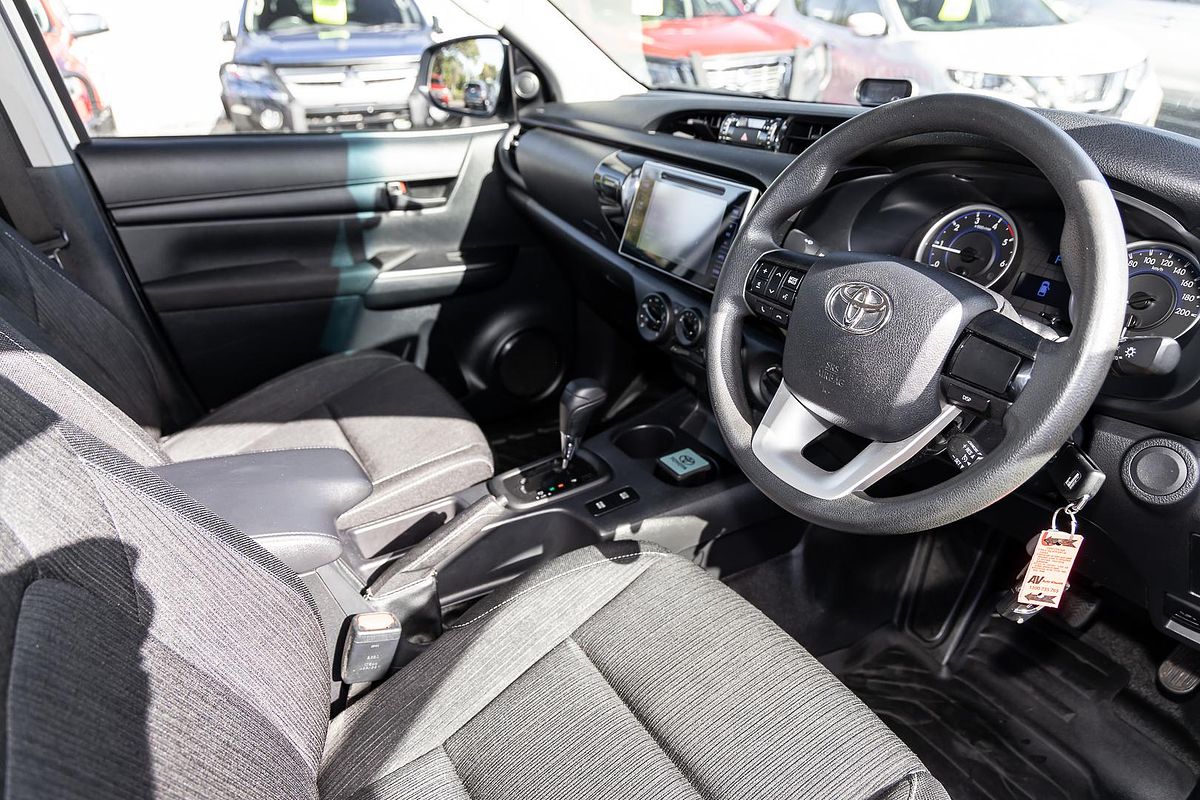 2022 Toyota Hilux SR GUN126R 4X4