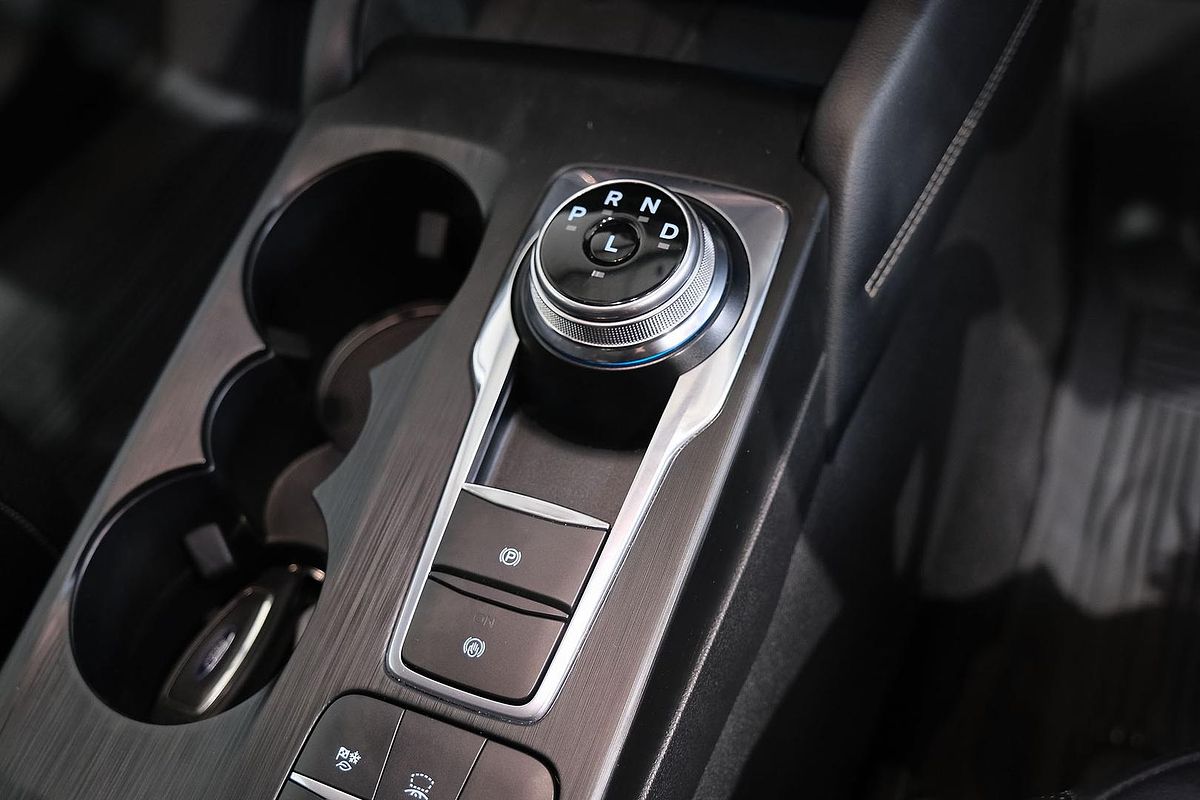 2021 Ford Escape Vignale ZH