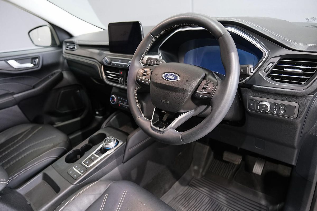 2021 Ford Escape Vignale ZH