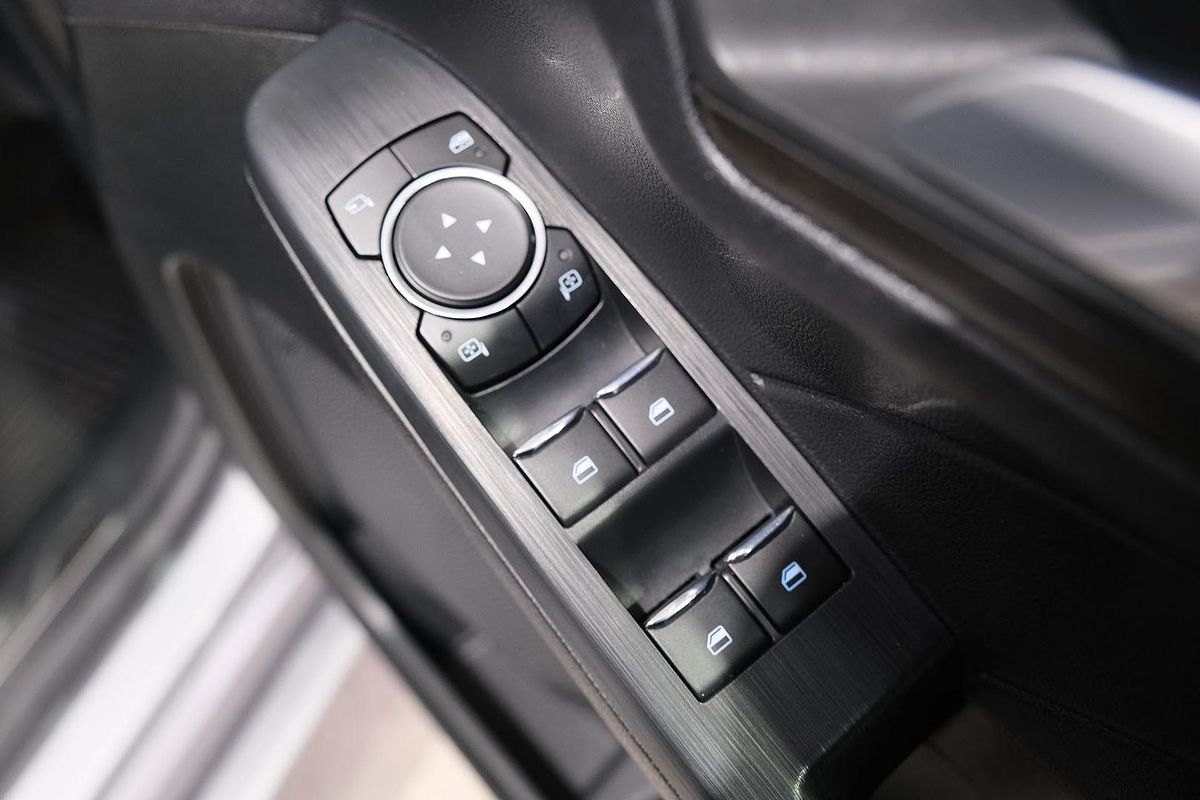 2021 Ford Escape Vignale ZH