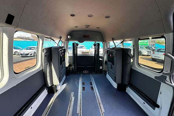 2005 Toyota Hiace Commuter KDH222R