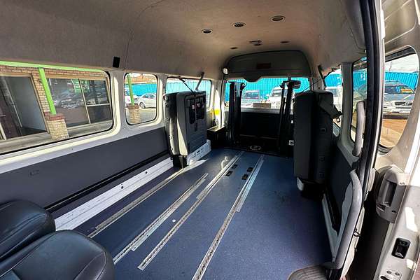 2005 Toyota Hiace Commuter KDH222R