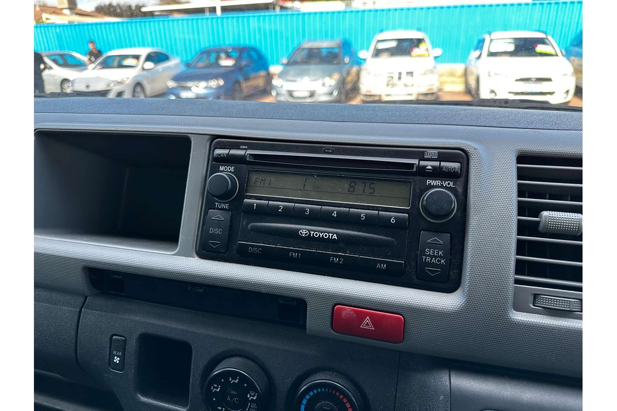 2005 Toyota Hiace Commuter KDH222R