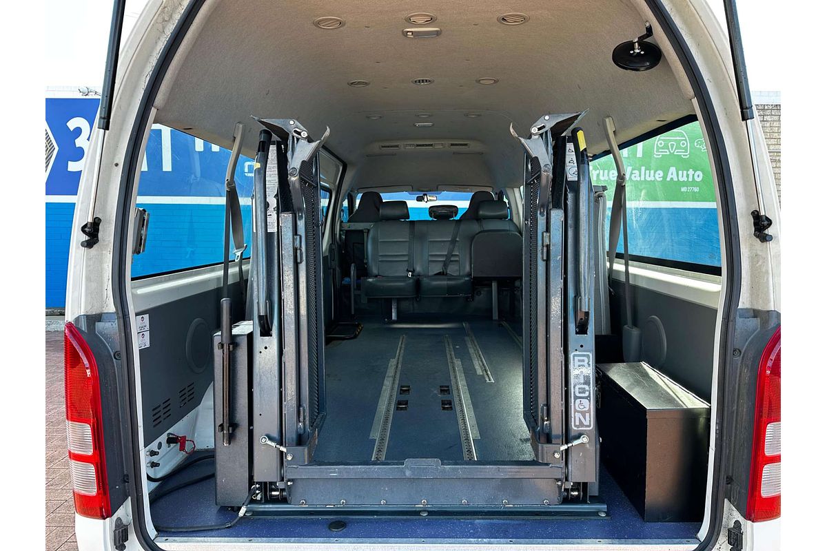 2005 Toyota Hiace Commuter KDH222R
