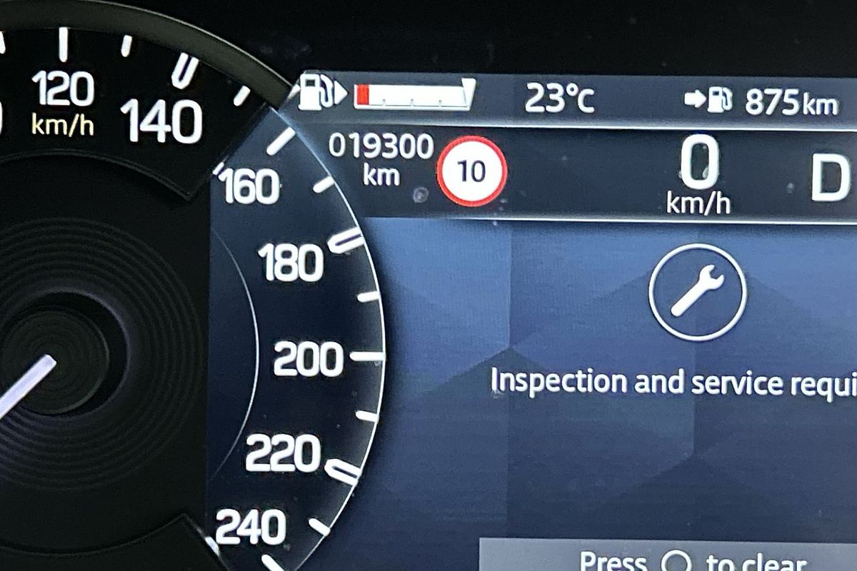 2022 Land Rover Defender 90 D250 S L663