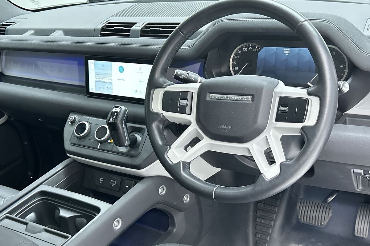 2022 Land Rover Defender 90 D250 S L663