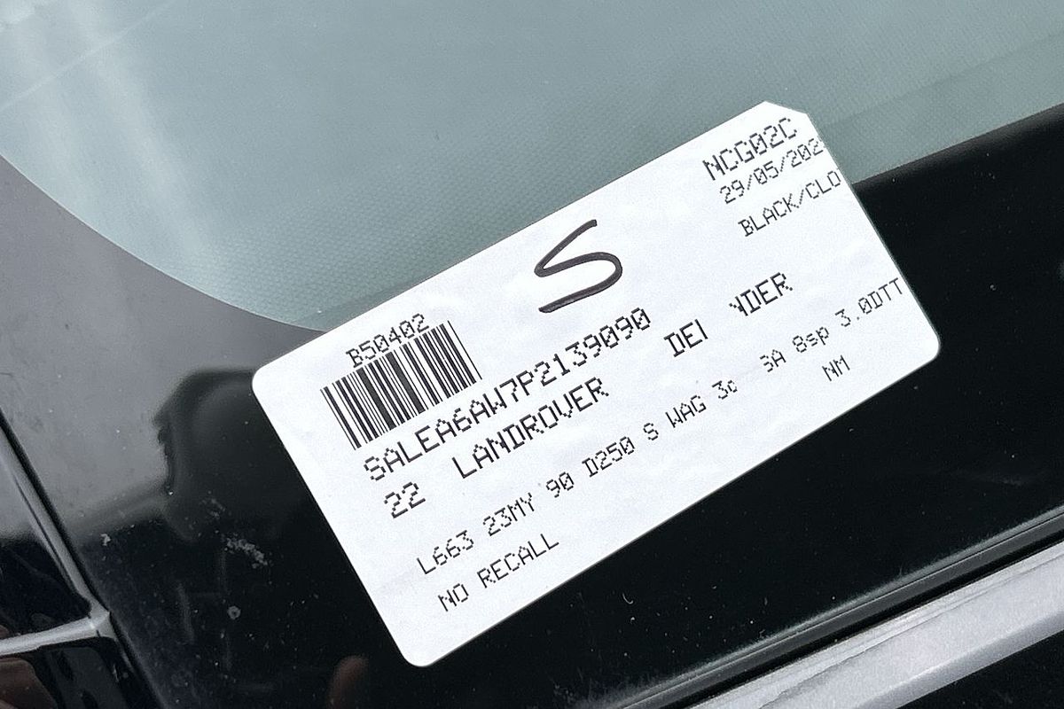 2022 Land Rover Defender 90 D250 S L663