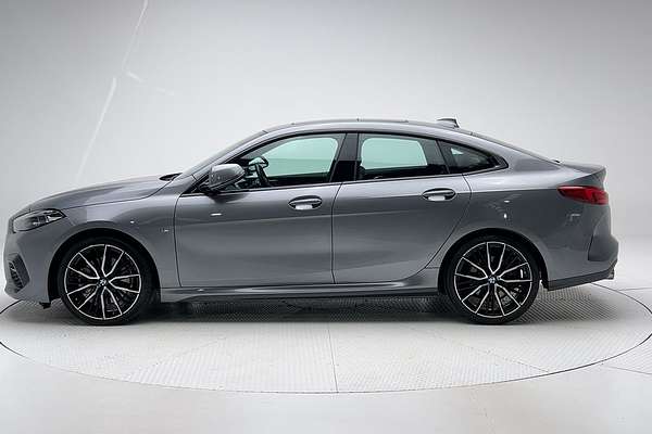 2022 BMW 2 Series 220i M Sport F44