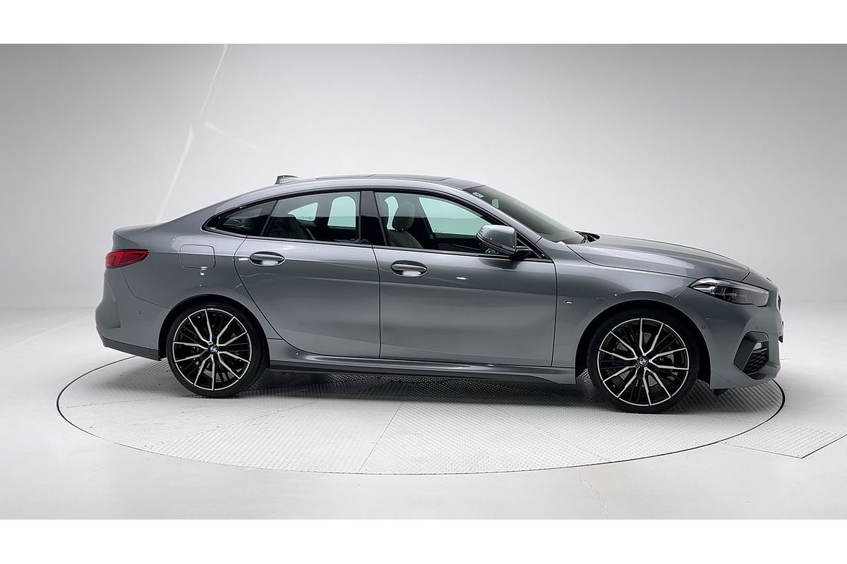2022 BMW 2 Series 220i M Sport F44