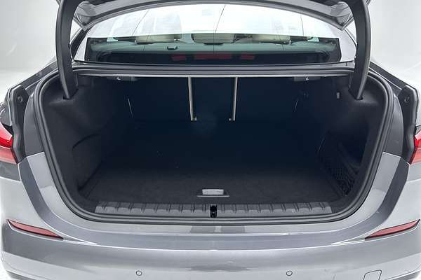 2022 BMW 2 Series 220i M Sport F44