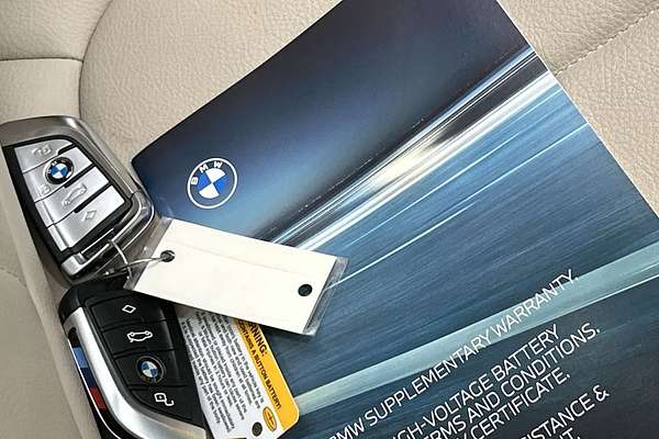 2022 BMW 2 Series 220i M Sport F44