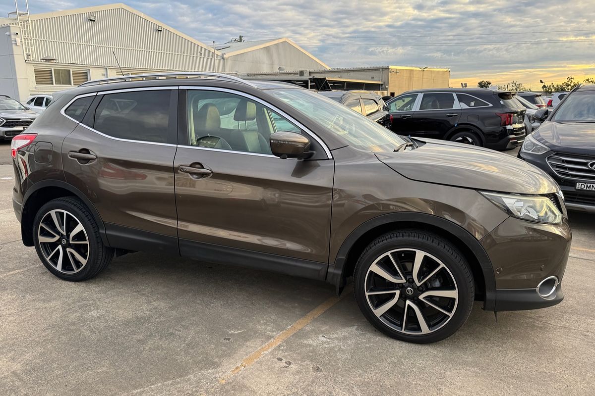 2015 Nissan QASHQAI Ti J11