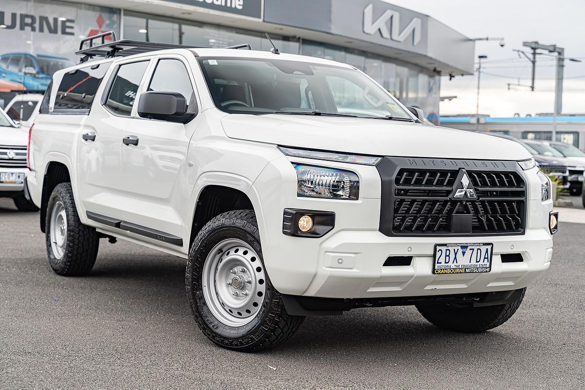 2024 Mitsubishi Triton GLX MV 4X4