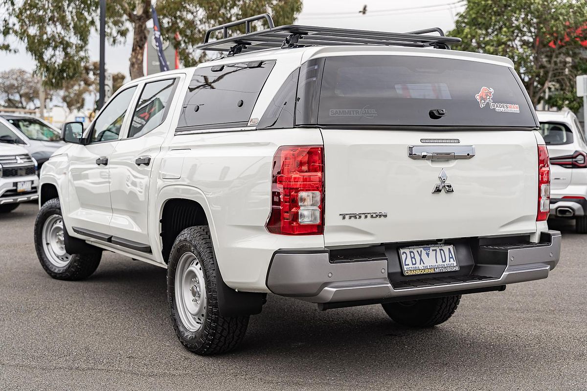 2024 Mitsubishi Triton GLX MV 4X4