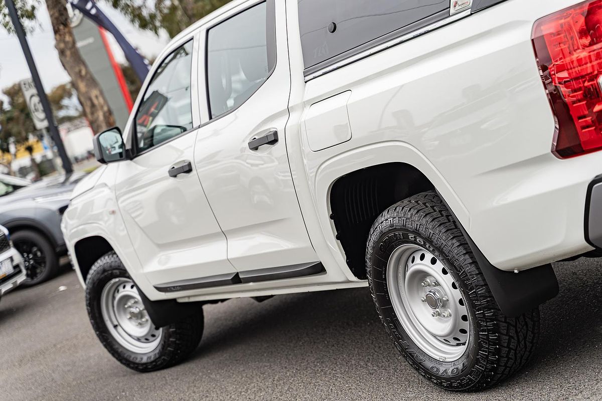 2024 Mitsubishi Triton GLX MV 4X4