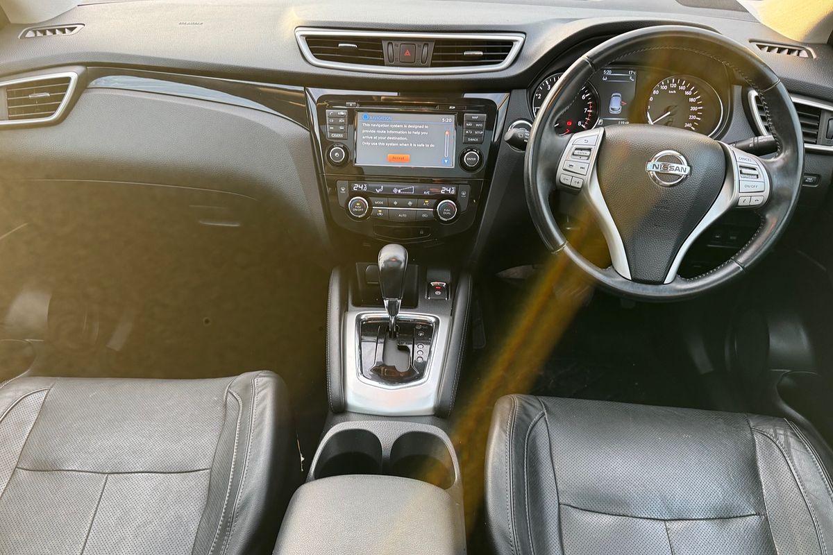 2015 Nissan QASHQAI Ti J11