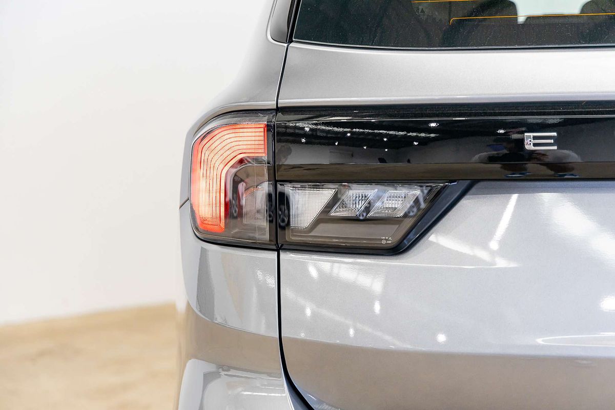 2023 Ford Everest Ambiente 2.0L