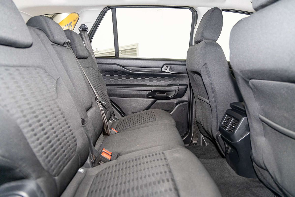 2023 Ford Everest Ambiente 2.0L