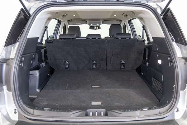 2023 Ford Everest Ambiente 2.0L