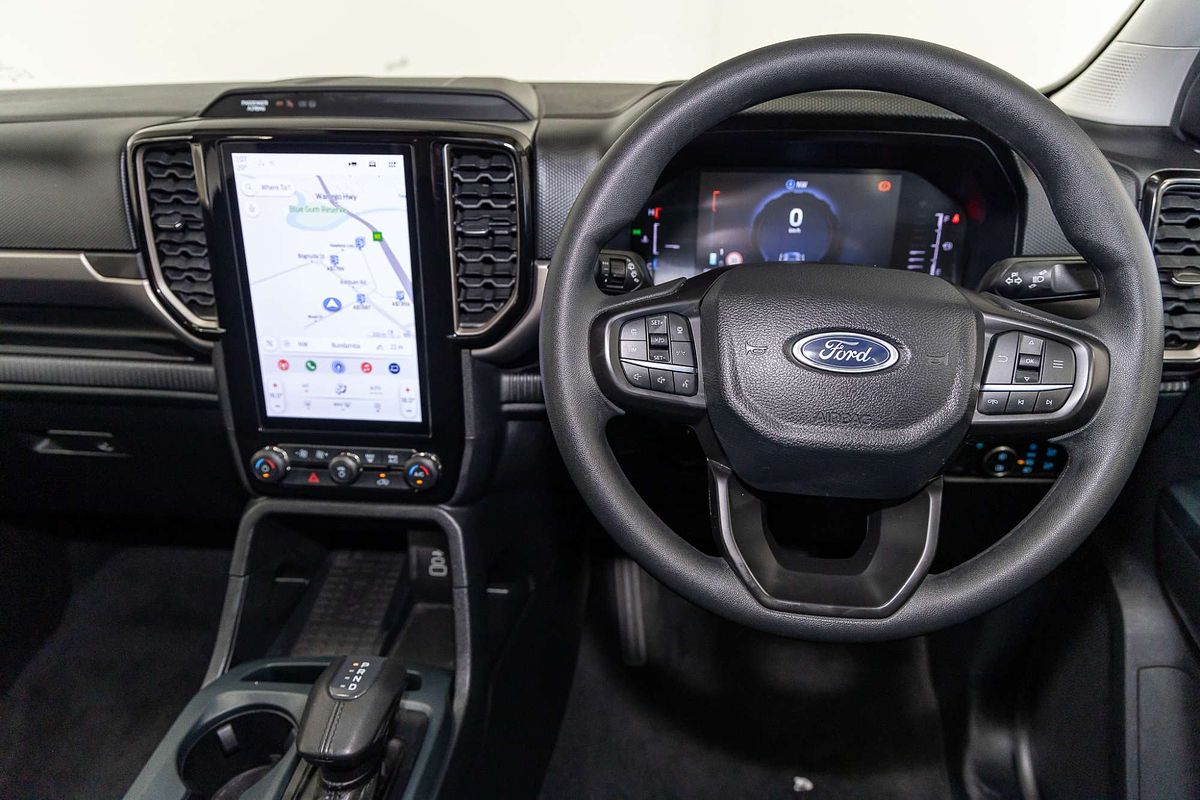 2023 Ford Everest Ambiente 2.0L