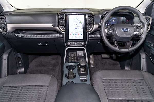 2023 Ford Everest Ambiente 2.0L