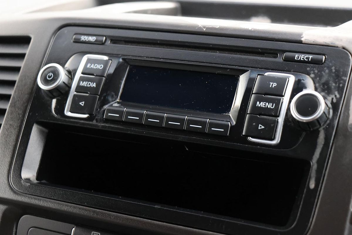 2013 Volkswagen Transporter TDI250 T5 SWB