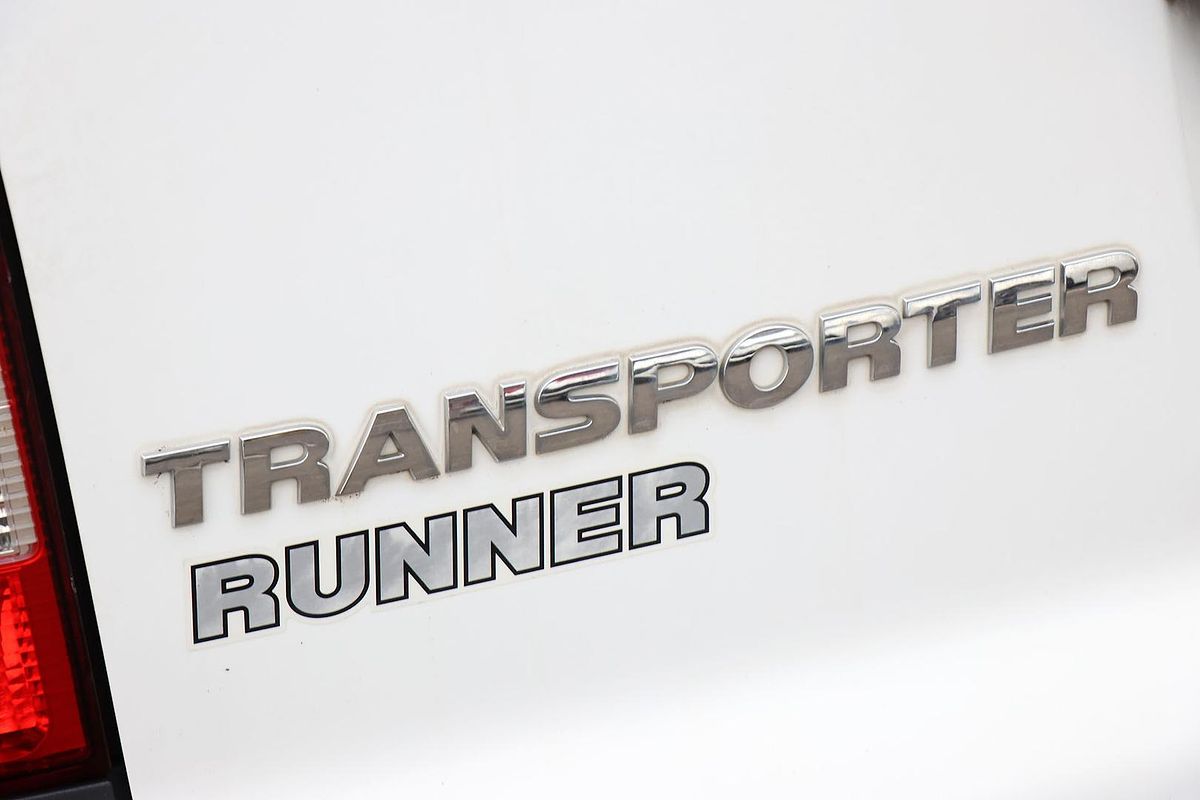 2013 Volkswagen Transporter TDI250 T5 SWB