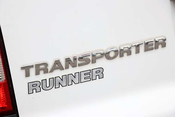 2013 Volkswagen Transporter TDI250 T5 SWB