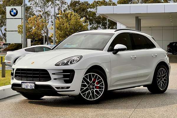 2015 Porsche Macan Turbo 95B