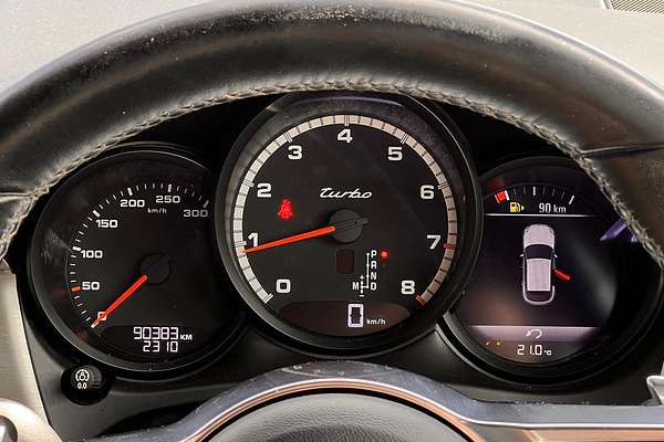 2015 Porsche Macan Turbo 95B