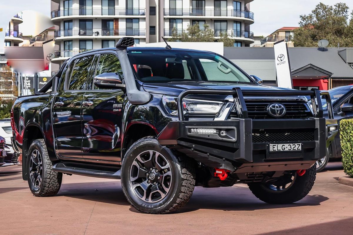 2020 Toyota Hilux SR5 GUN126R 4X4