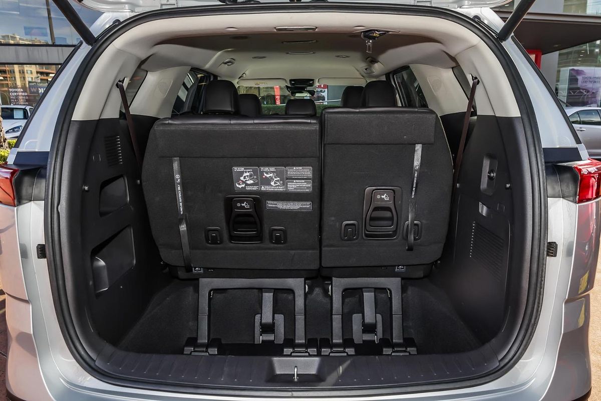2021 Kia Carnival SLi KA4
