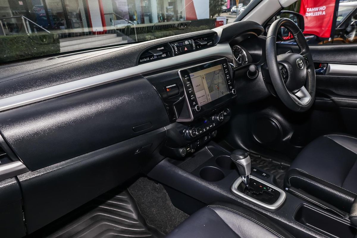 2020 Toyota Hilux SR5 GUN126R 4X4
