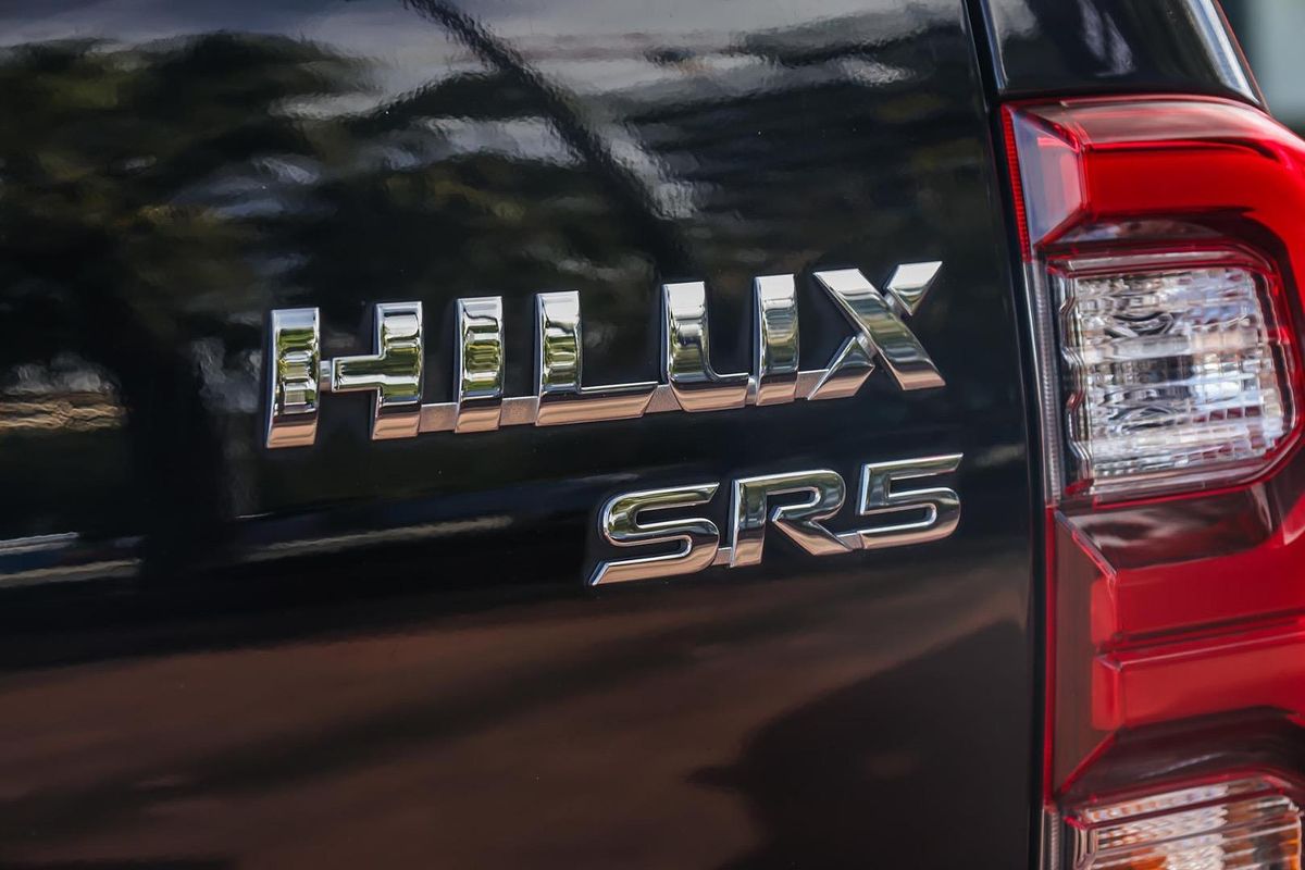 2020 Toyota Hilux SR5 GUN126R 4X4