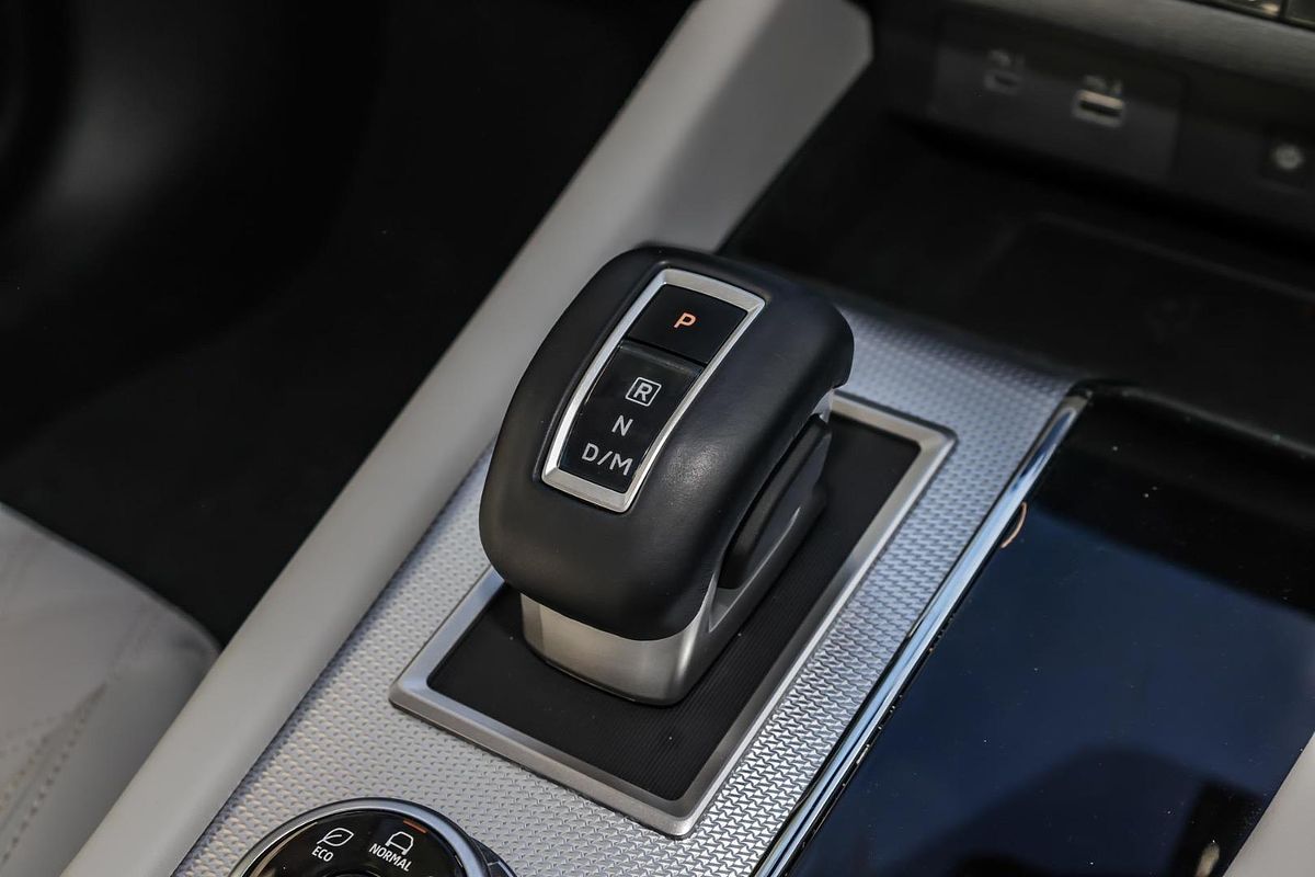 2024 Mitsubishi Outlander Exceed ZM